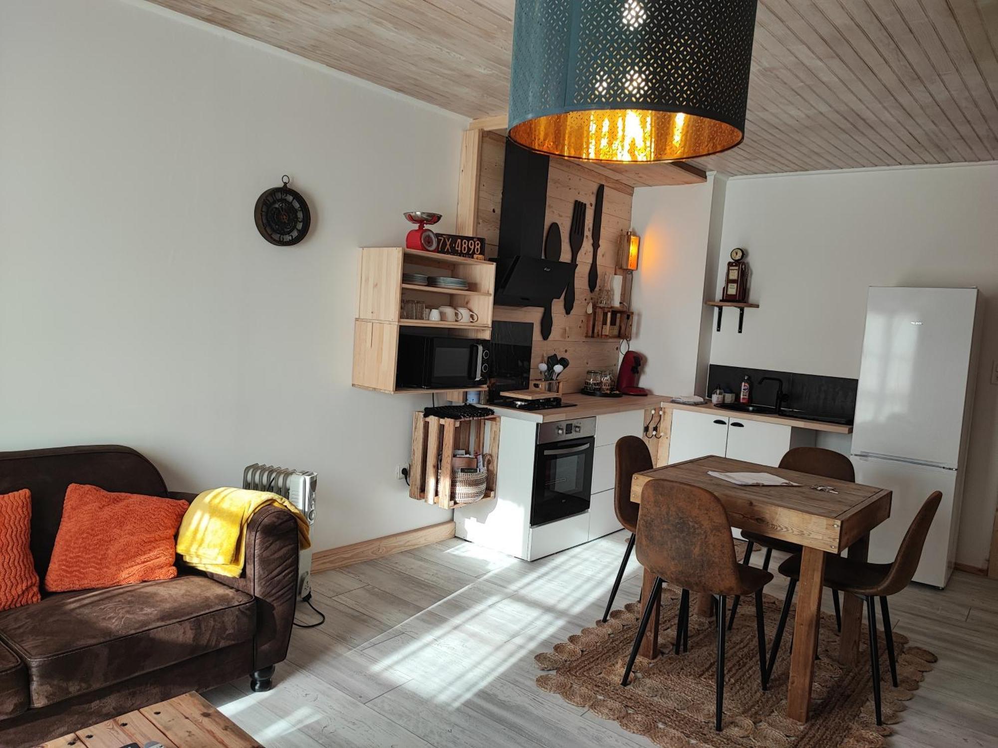 Appartement Chez Marie Et Aymeric Bages  Exterior foto